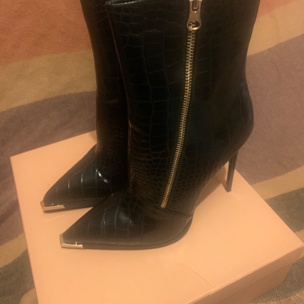 Booties - Picture 4 of 6